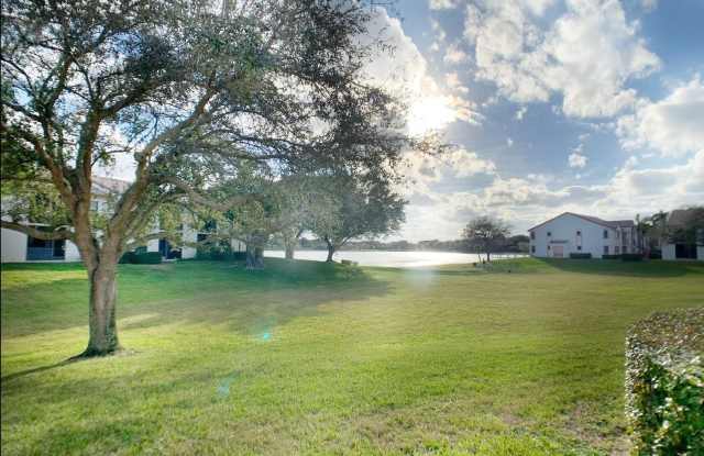 3000 Norwood Place unit: N102 photos photos