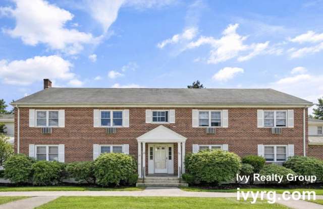 131 Emerson Gardens photos photos