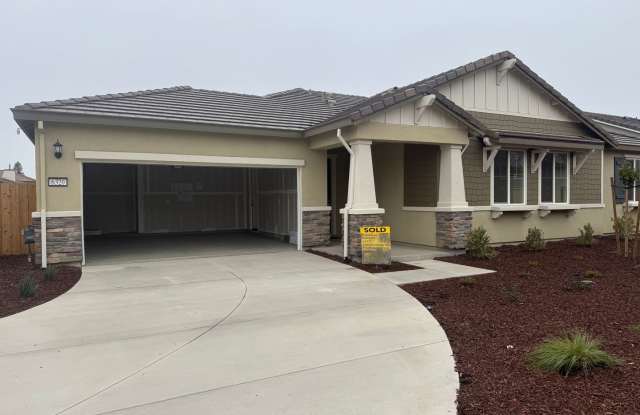 Brand New Home in Hughson! photos photos