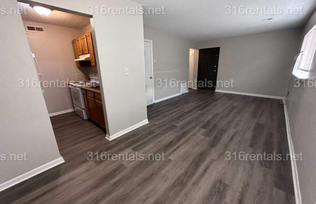 $745 - COMING SOON! SECTION 8/ Housing Voucher approved 3 bedroom / 1 bathroom photos photos