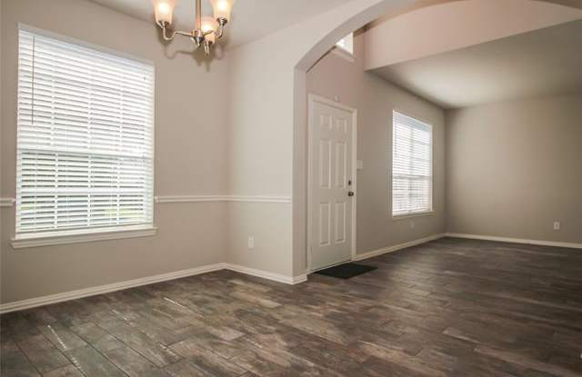 505 Dover Park Trail Gallery 3