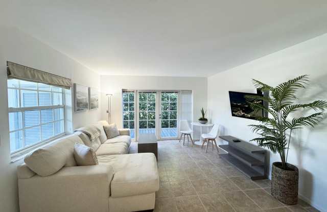 234 Oleander Avenue Gallery 1