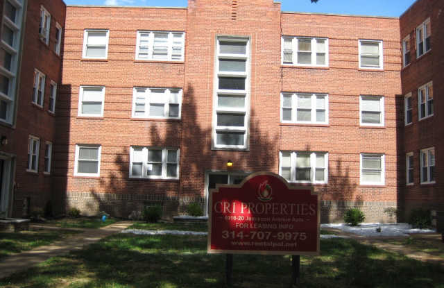 One bedroom charmer close to St Francis Park photos photos
