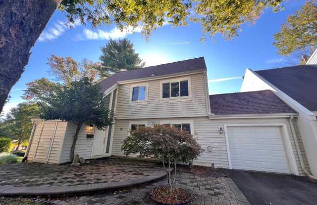 1514 ROUNDLEAF Court Gallery 1