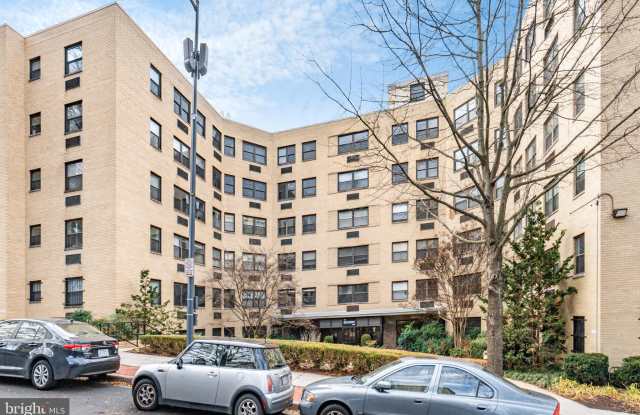 1801 CLYDESDALE PLACE NW - 1801 Clydesdale Place Northwest, Washington, DC 20009