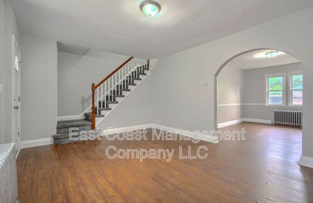2525 Boarman Ave photos photos