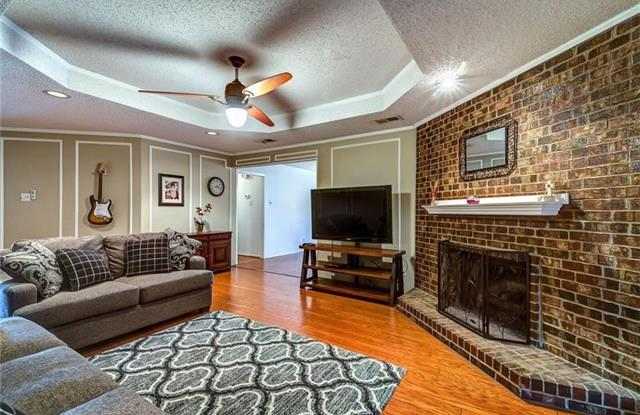 5214 Collingwood Drive Gallery 3