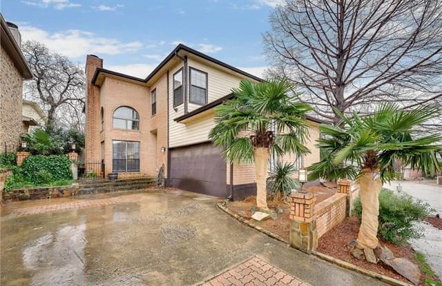 2912 Eagles Nest Drive - 2912 Eagles Nest Drive, Bedford, TX 76021