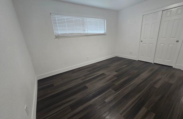 Main Street Apartments LLC Gallery 4