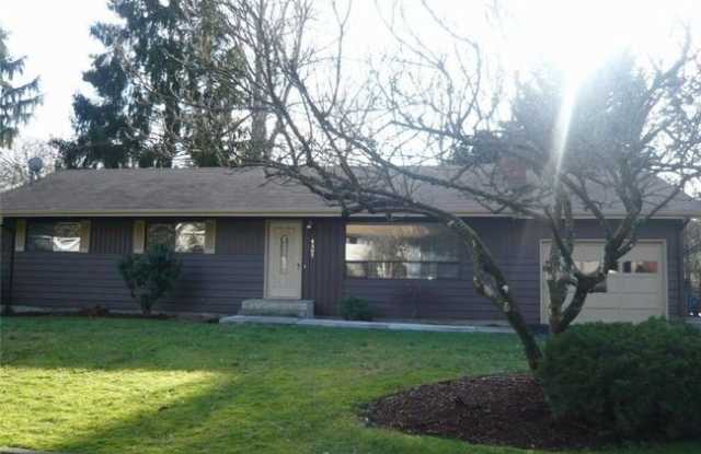 West hill Kent large 4 bedroom 2.5 bath Daylight Rambler home. Available August 1st, 2025 photos photos