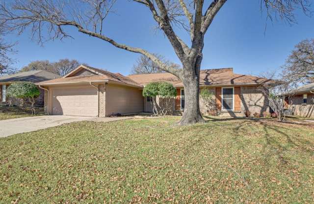 739 Newport Drive - 739 Newport Drive, Mansfield, TX 76063