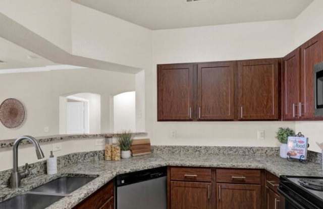 17687 Henderson Pass Gallery 4