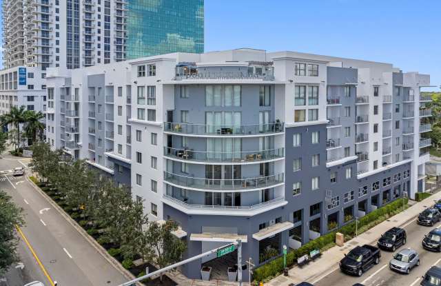 Pearl Dadeland photos photos