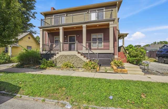 470-472 S Pine St photos photos 470-472 S Pine St photos photos