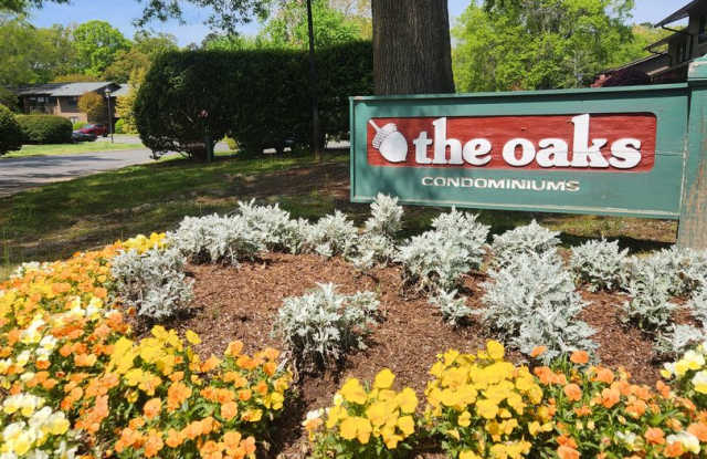 Chapel Hill / The Oaks Townhome photos photos