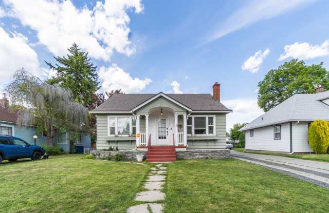 2 Bed 1 Bath Single Family Home on Spokane South Hill! photos photos