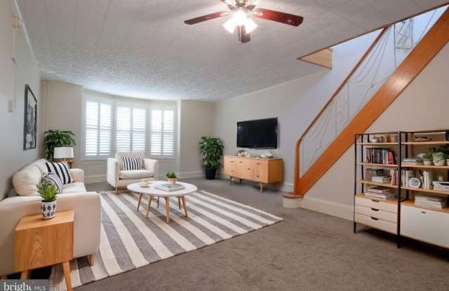 443 E GIRARD AVENUE photos photos