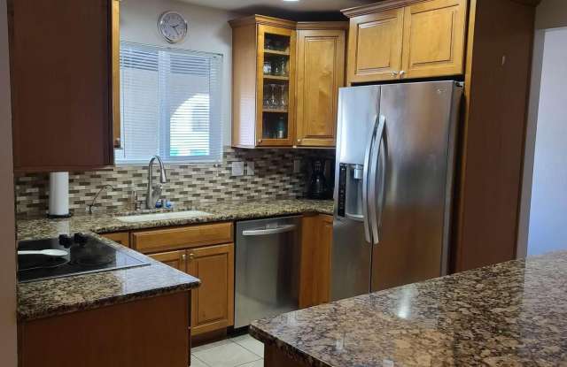 415 Corvair Dr Gallery 3