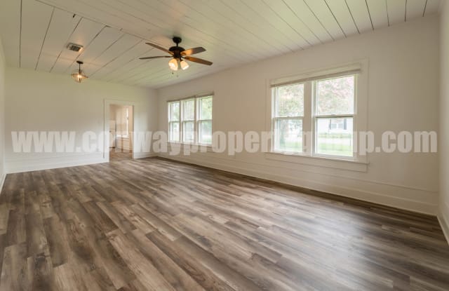 1404 Clifton Street photos photos