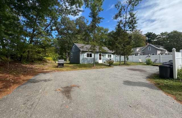 Winter Rental - Furnished 2 Bedroom Rental in Salisbury, Available Now! photos photos