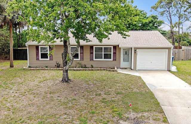 400 Calabria Avenue SE photos photos