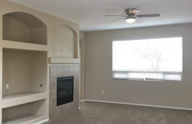 1941 Cortina Loop Southeast Gallery 2