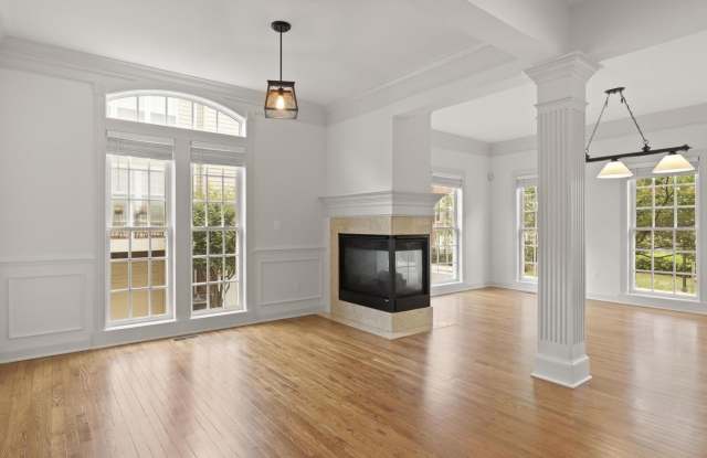 7980 VIGNE Court Gallery 3