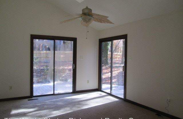 3211 Fox Chase Dr Gallery 3