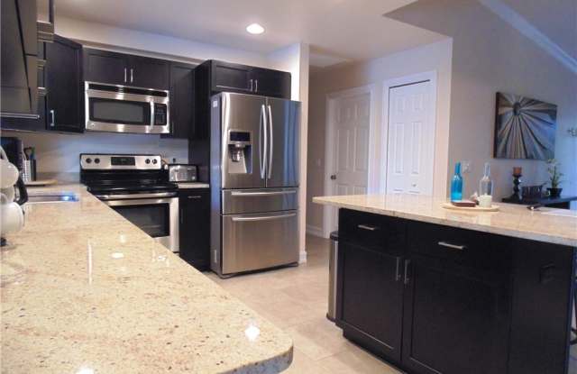 5353 Darby Court Gallery 3