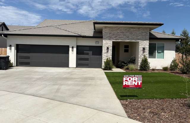 Newly Built NW Visalia Home for Rent! Gallery 1