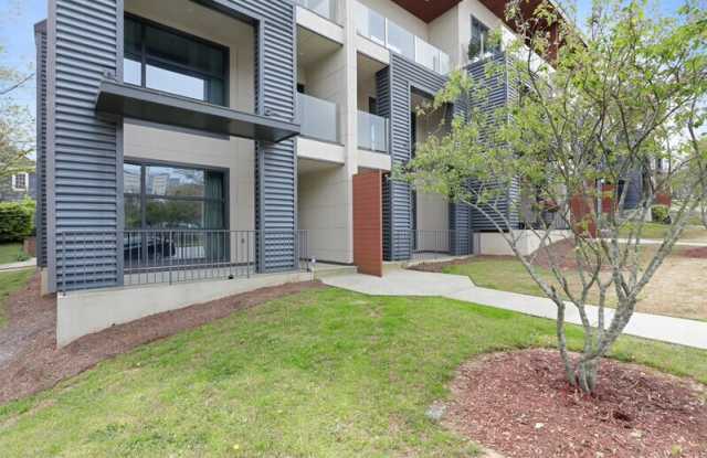 472 Martin St SE photos photos