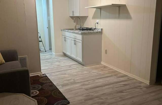 8306 WINDFALL ROAD photos photos