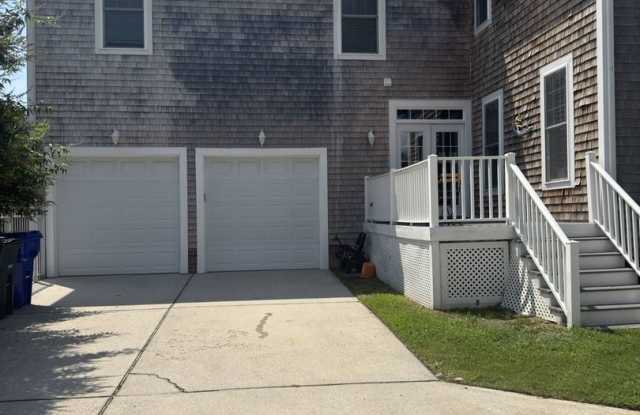 Beautiful 5 Bed/4Bath Home! Gallery 3