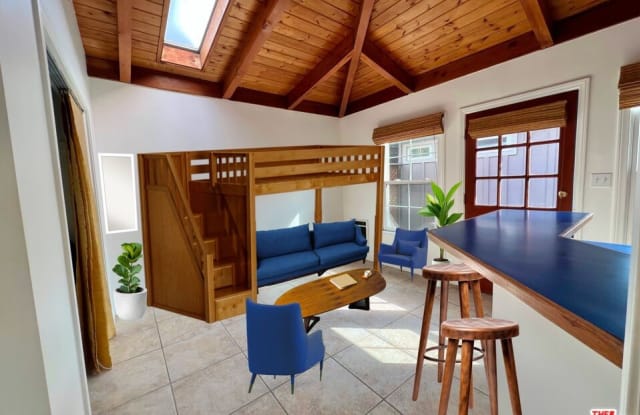 139 Hart Ave - 139 Hart Avenue, Santa Monica, CA 90405