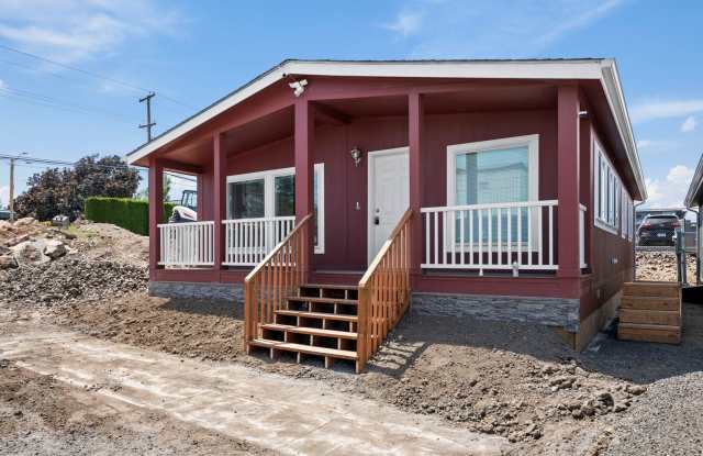 Brand New University District Home - Convenience Awaits! photos photos