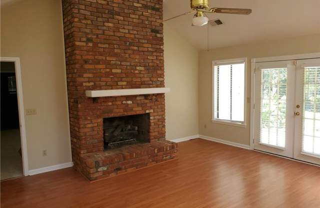 62 Lake Latimer Drive NE Gallery 4