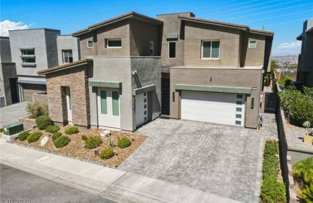 302 Shaded Canyon Drive Gallery 1