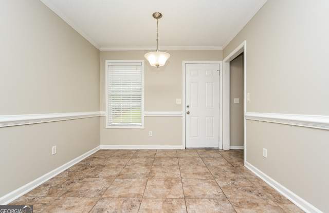 10253 Commons Crossing Gallery 3