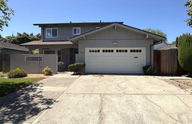 Charming Palo Alto Home with Beautiful Landscaping photos photos