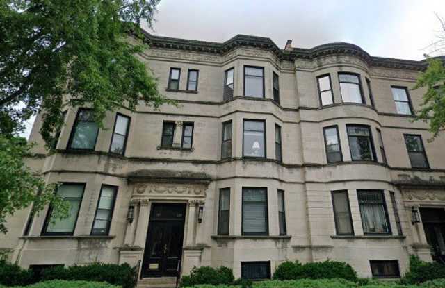 1359 E 57th Street photos photos