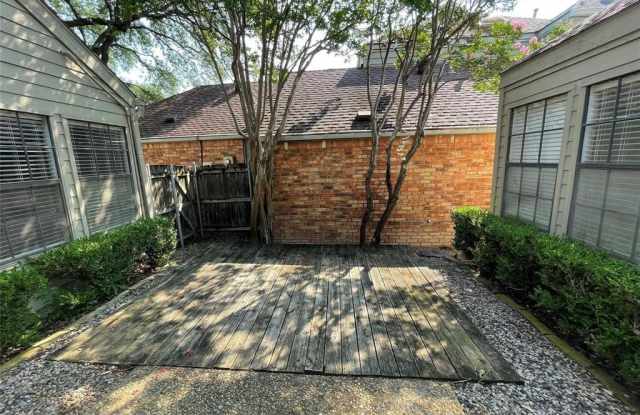 3112 Vicky Court Gallery 3