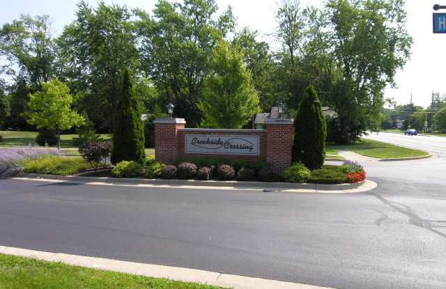 8921 Hunters Creek Dr photos photos