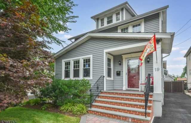 19 Field Rd photos photos