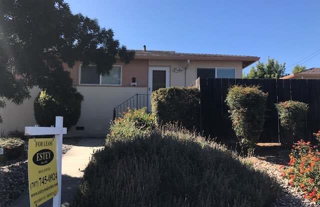 Downtown Benicia Duplex photos photos