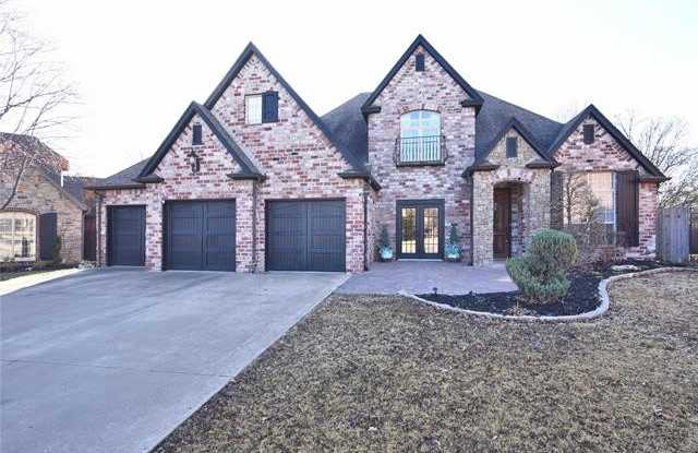 8808 E 103rd Street - 8808 East 103rd Street South, Bixby, OK 74133
