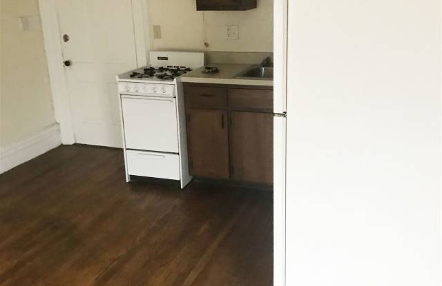 300 Steward Ave # 5 Gallery 4