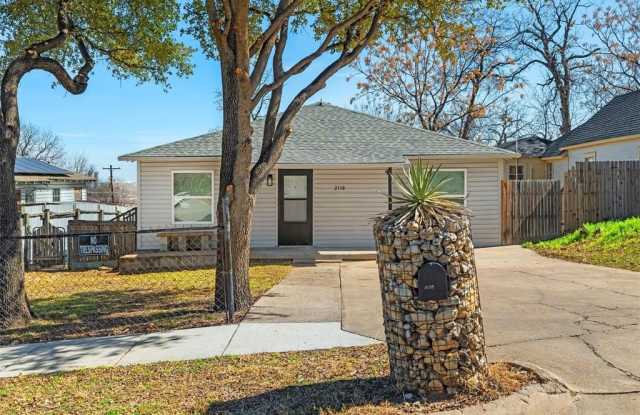 2118 Lee Avenue - 2118 Lee Avenue, Fort Worth, TX 76164