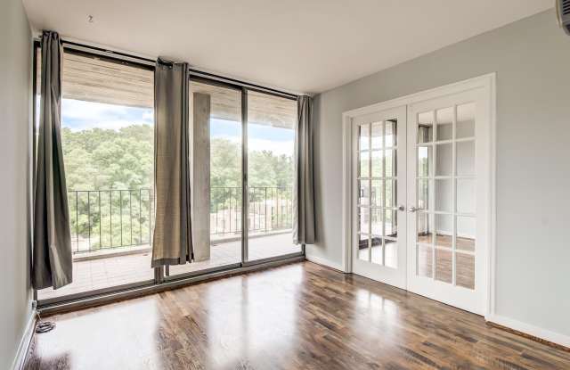 11400 WASHINGTON Plaza W Gallery 4