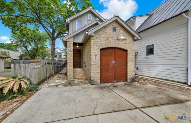 1091 Mulberry Avenue photos photos