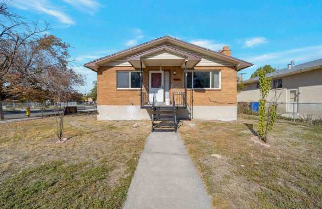 1480 Gillespie Avenue photos photos